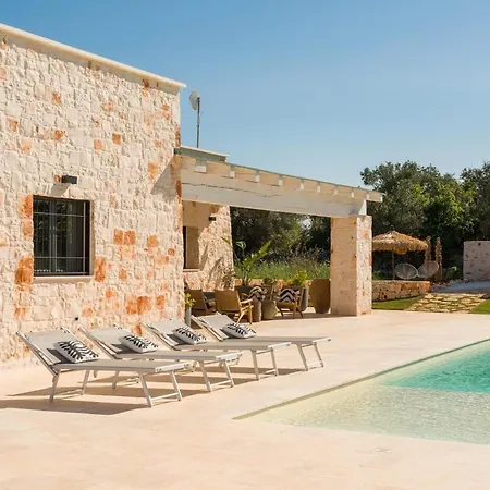 Batu Stylish 2 Bedroom Cisternino